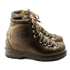 Retro hiking shoes deals